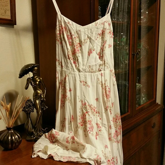 Dress dainty little flowers OLD NAVY - Picture 6 of 8